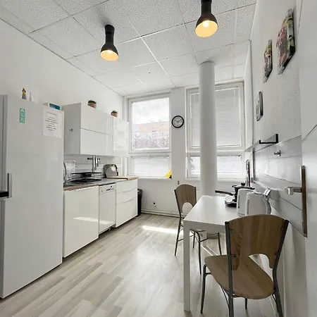 Διαμέρισμα Keja Aparts - 03 Centrum *