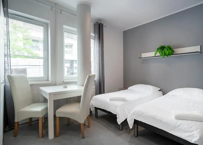 Keja Aparts - 03 Centrum Γκντίνια